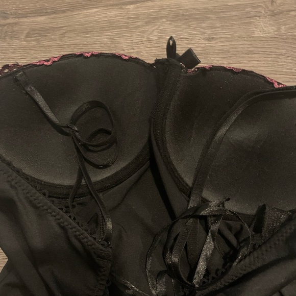 New - lingerie - Picture 7 of 8